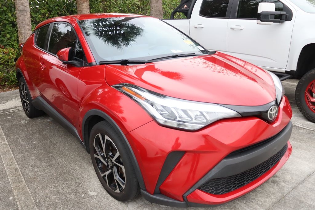 2021 Toyota C-HR XLE 6