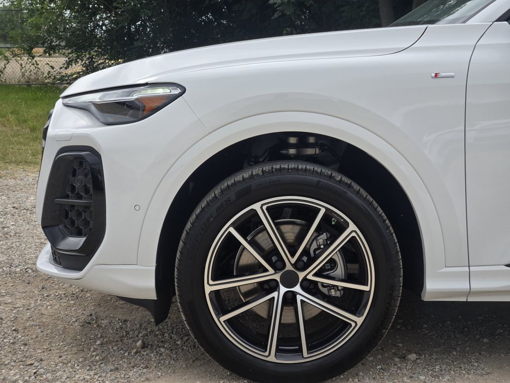 new 2026 Audi Q5 car, priced at $59,495