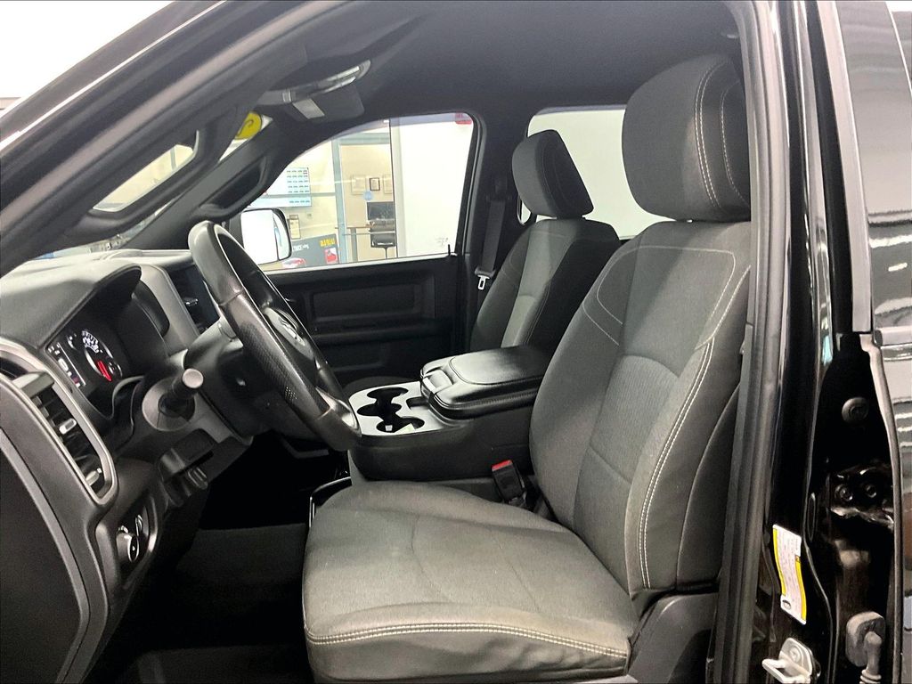 2022 Ram 2500 — photo 10