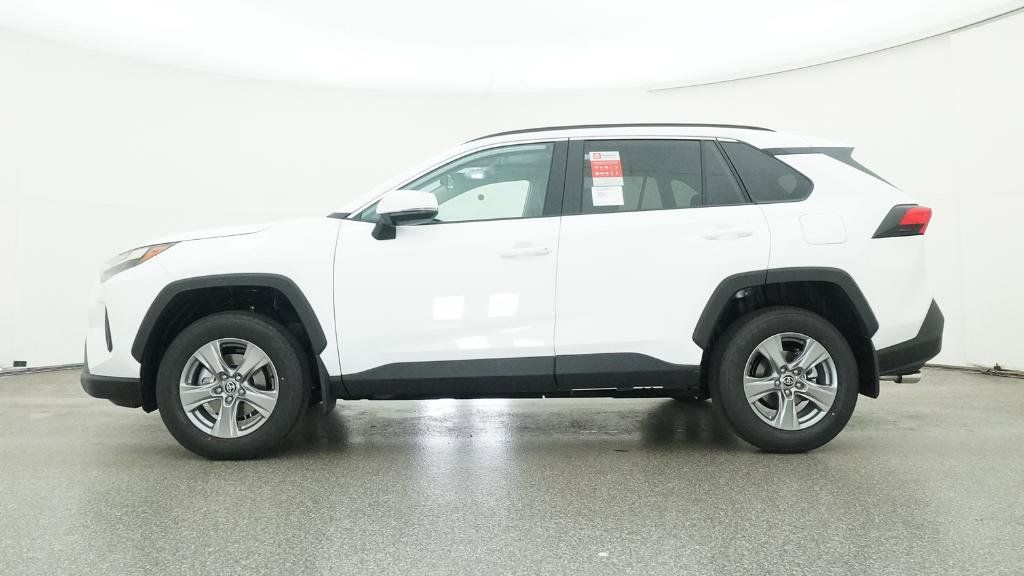 Thumbnail: 2025 Toyota RAV4 - 8