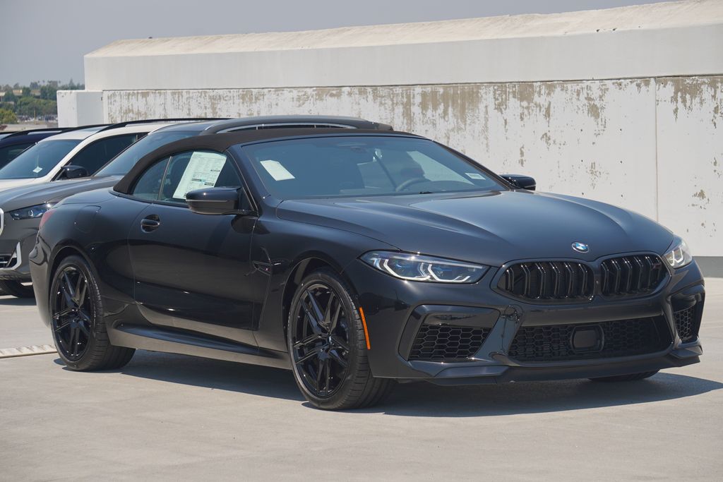 Thumbnail: 2025 BMW M8 - 4