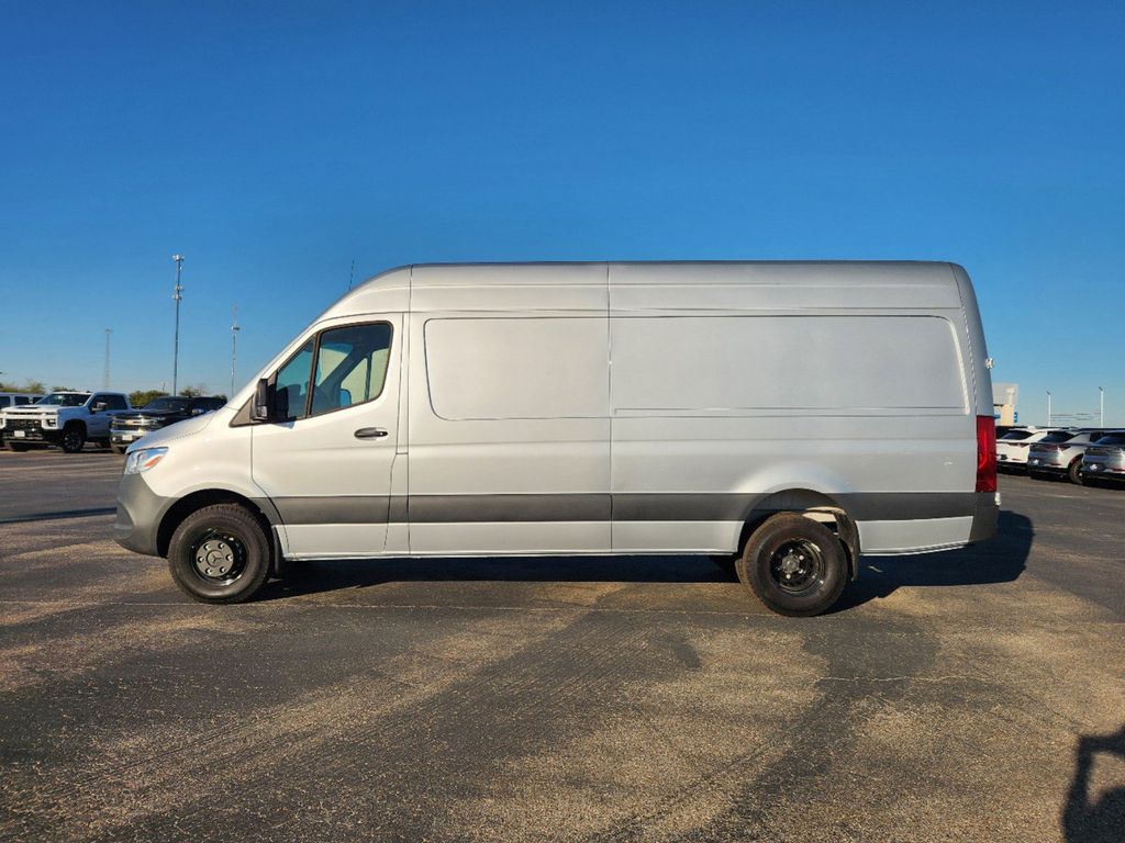 2024 Mercedes-Benz Sprinter 3500 Cargo 170 WB 4