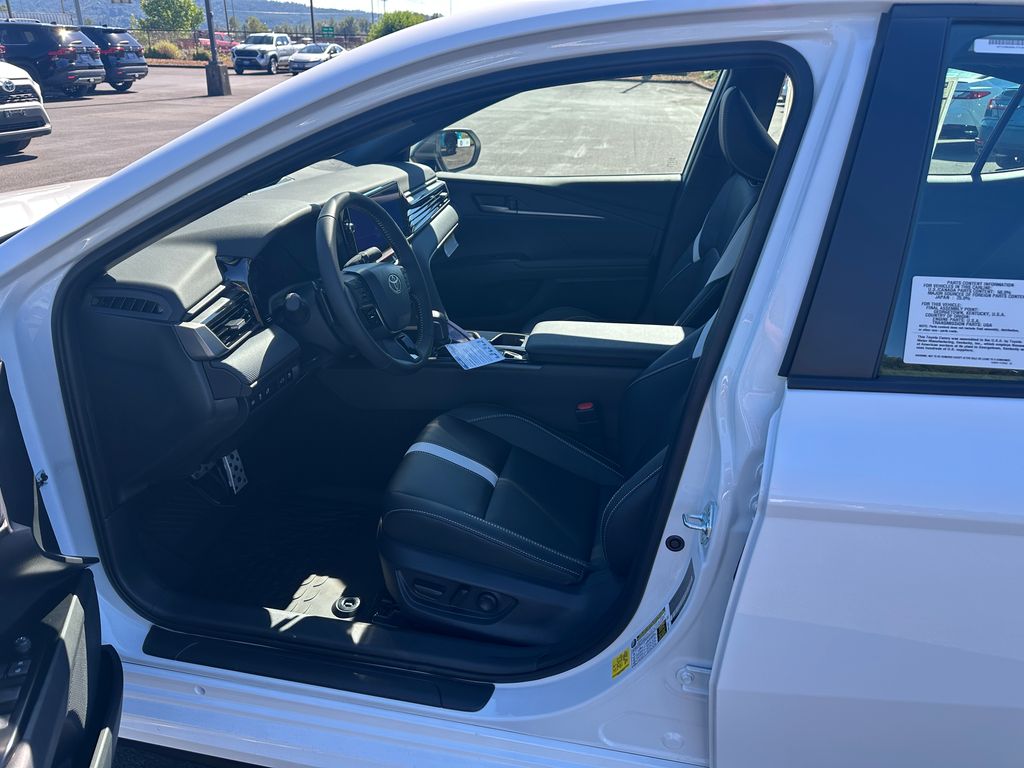 2026 Toyota Camry SE Nightshade