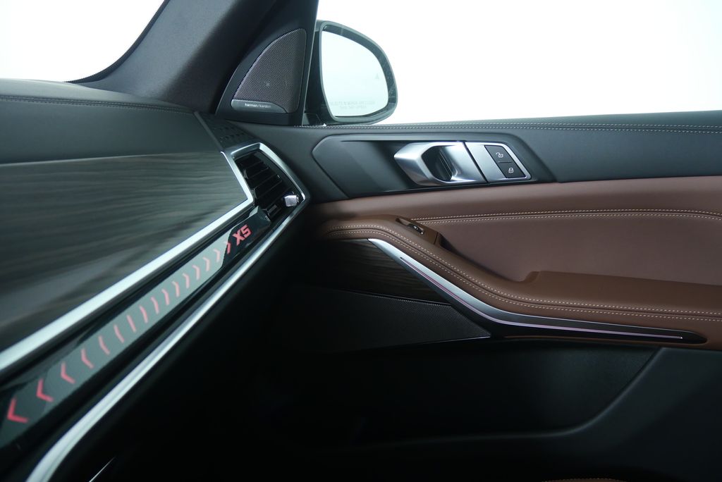 Thumbnail: 2026 BMW X5 - 24