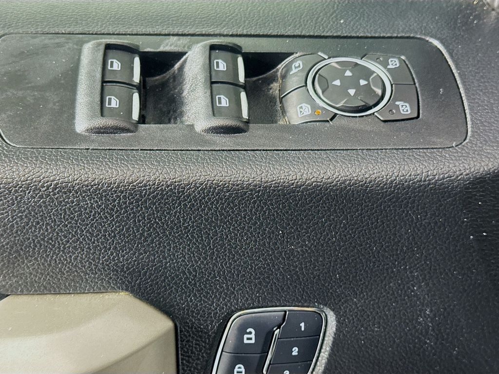 Used Car 2017 Ford F-150  Lariat For Sale Under $25,000 In Austin, Texas