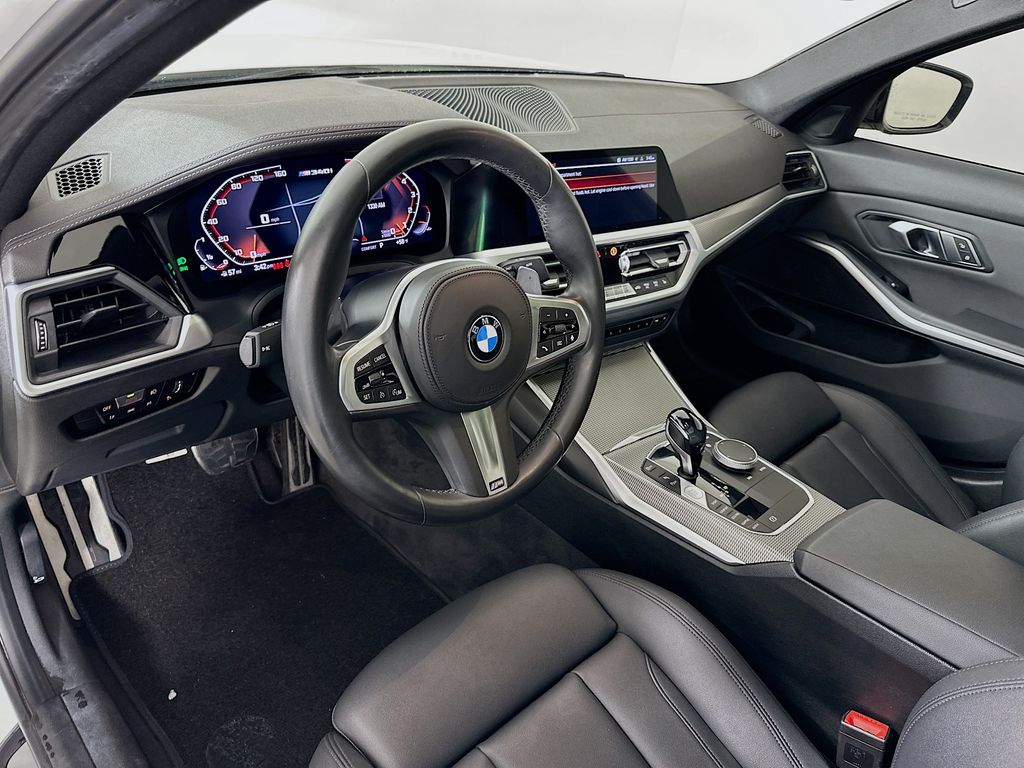 Thumbnail: 2020 BMW 3 Series - 9