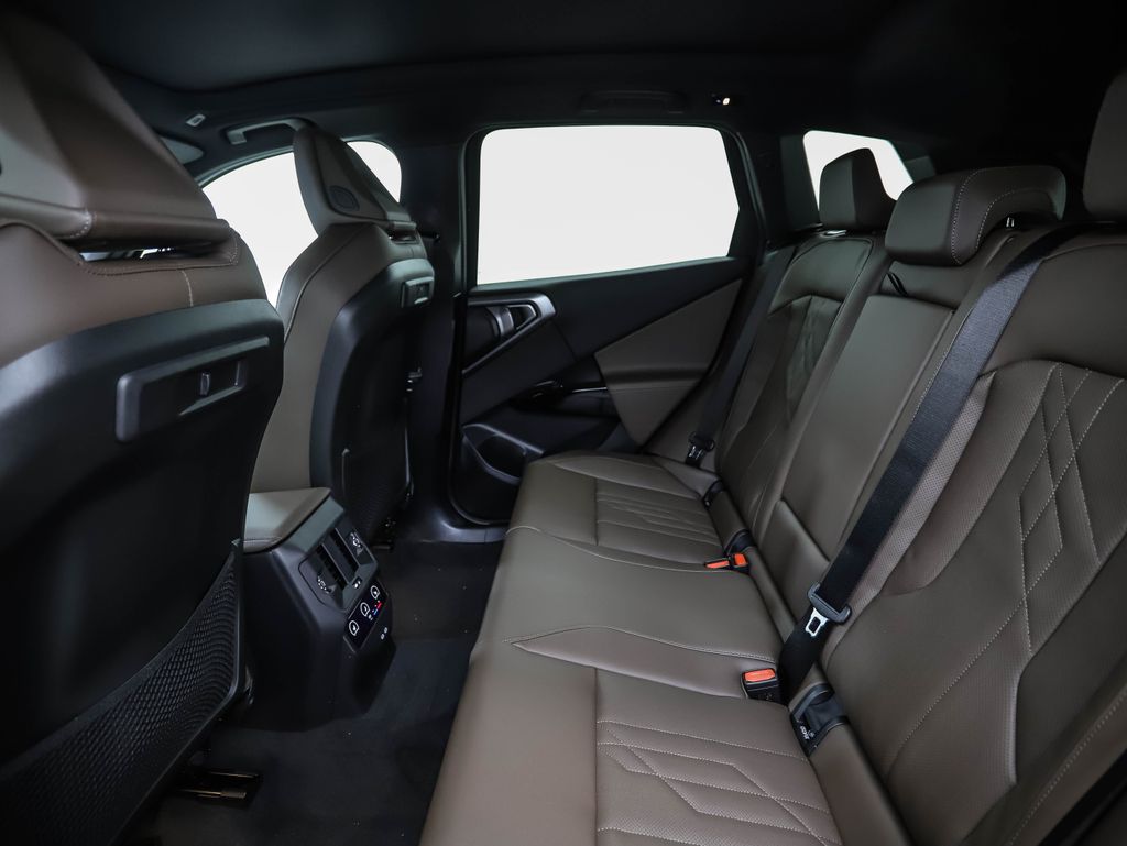 Thumbnail: 2026 BMW X3 - 22