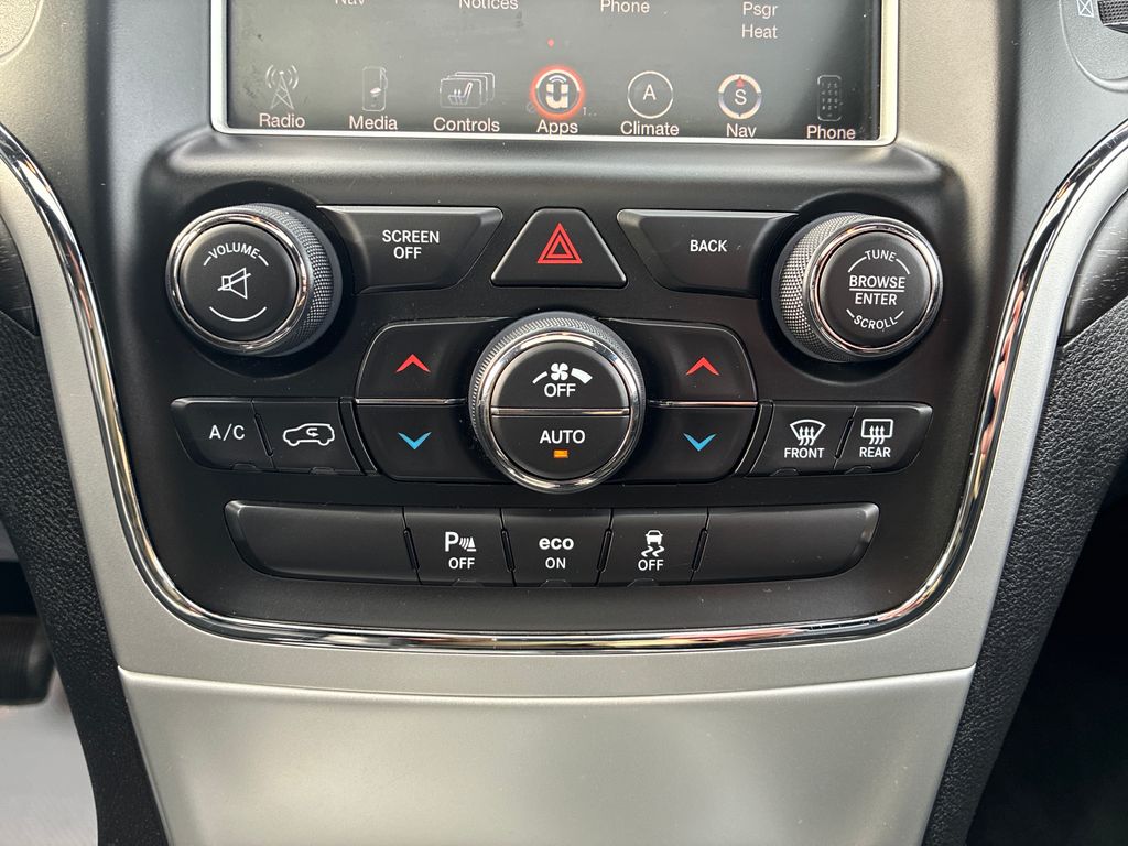 2015 Jeep Grand Cherokee Altitude White at Bob Ruth Ford