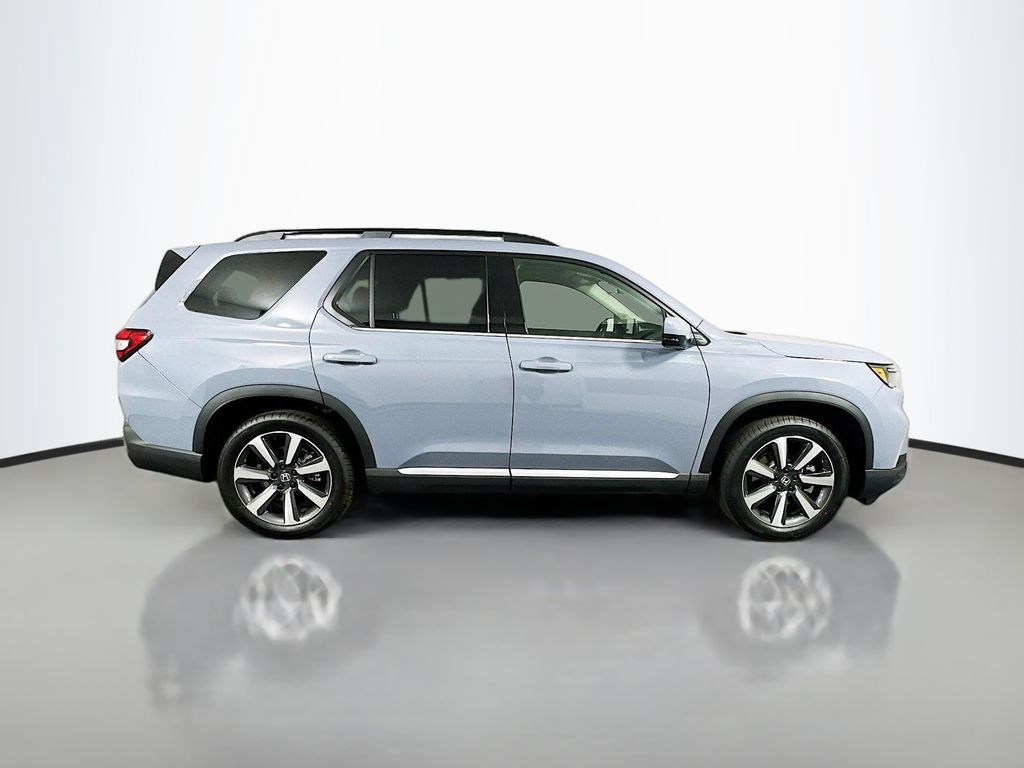 2025 Honda Pilot Touring 4