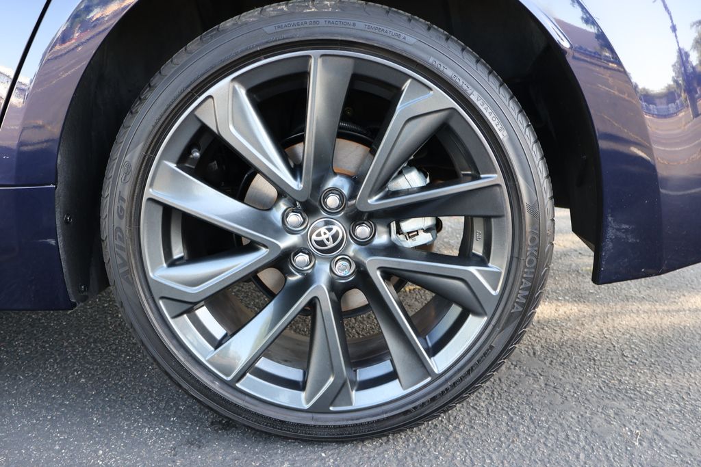 2022 Toyota Corolla LE 29