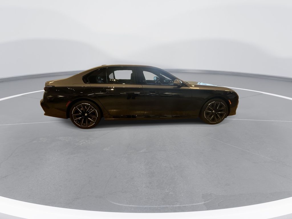 2024 BMW i7 xDrive60 5