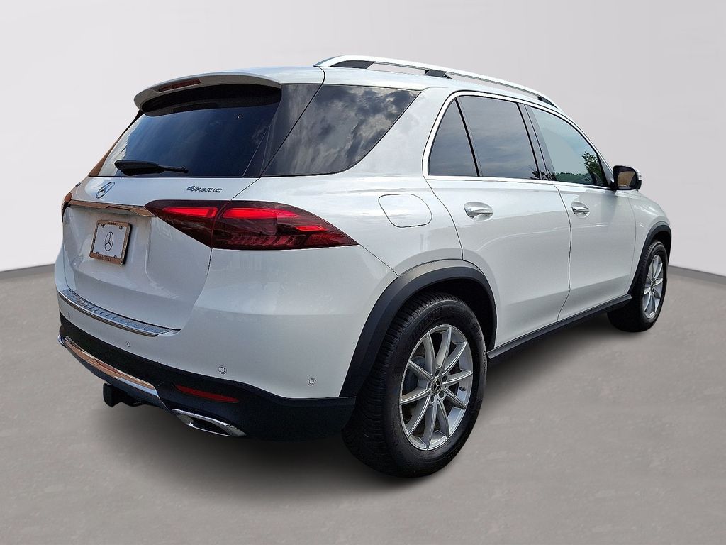 Thumbnail: 2026 Mercedes-Benz GLE - 4