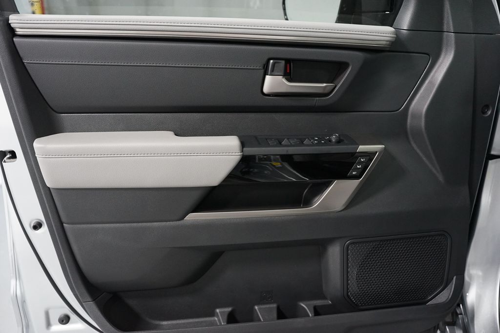 Thumbnail: 2026 Toyota Tundra - 31