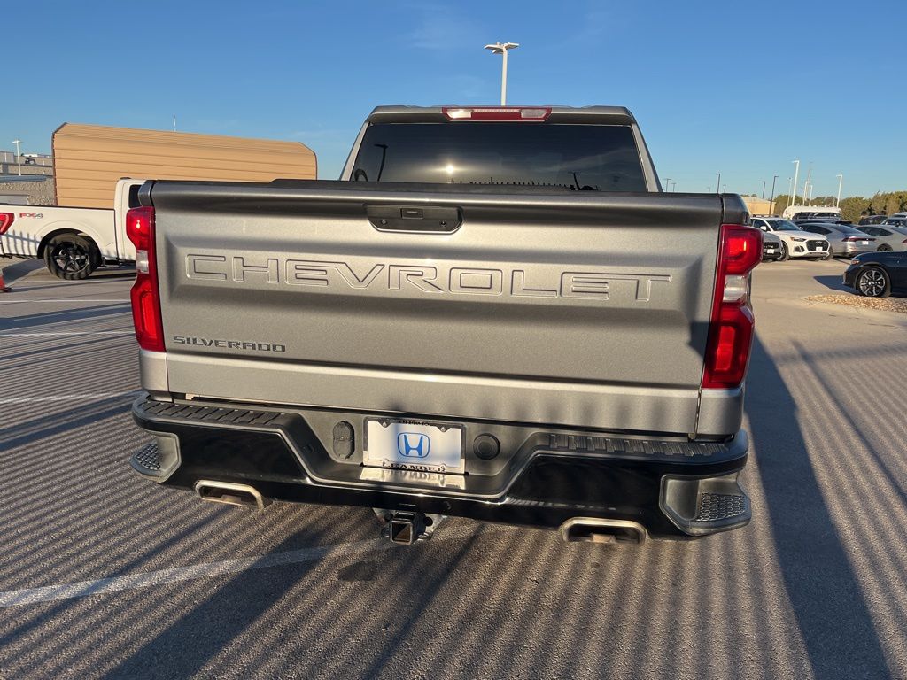 Thumbnail: 2021 Chevrolet Silverado 1500 - 5