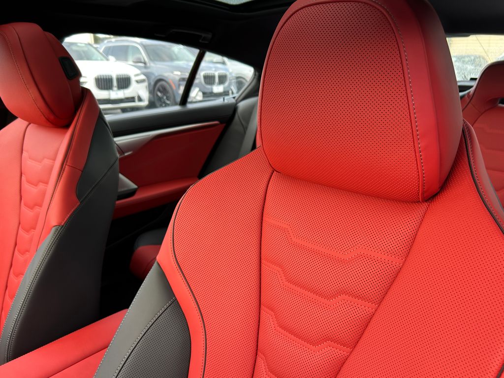 Thumbnail: 2026 BMW 8 Series - 14