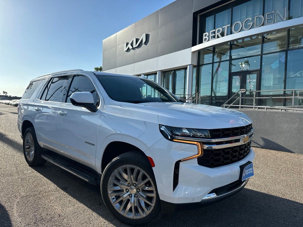 Summit White 2024 Chevrolet Tahoe SUV / Crossover 4X2