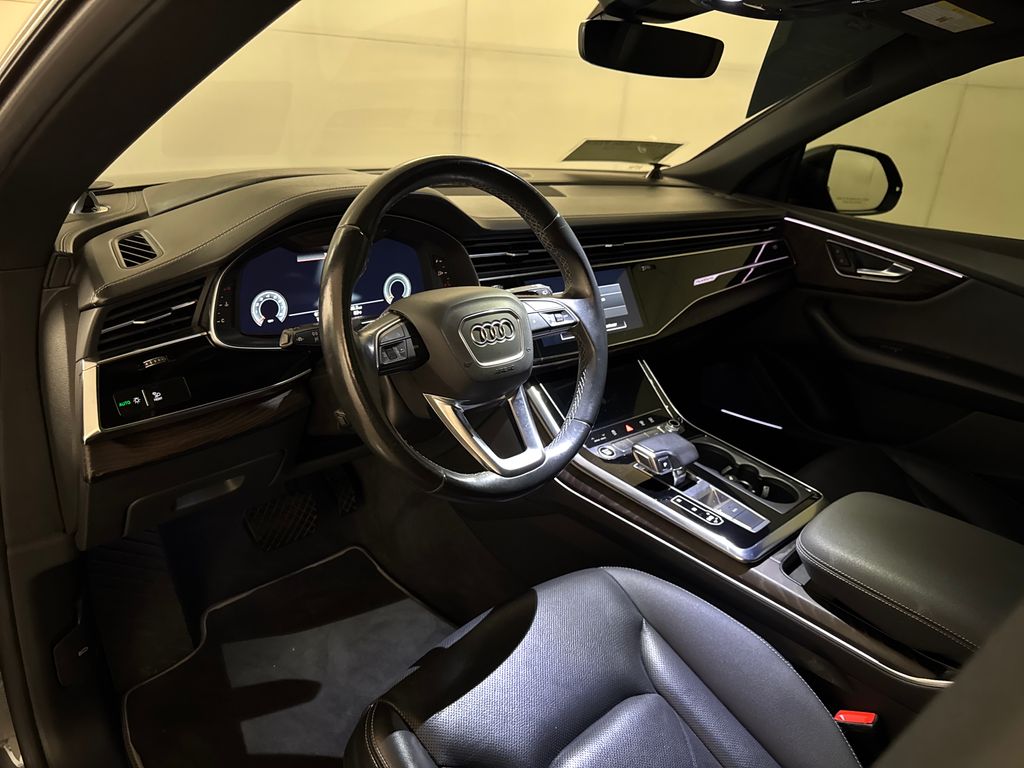 Used 2021 Gray Audi 55 Prestige image 4