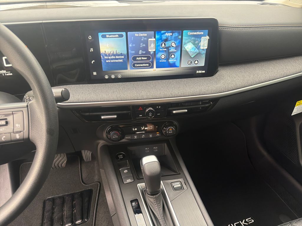 New 2026 Nissan Kicks SV 4D Sport Utility