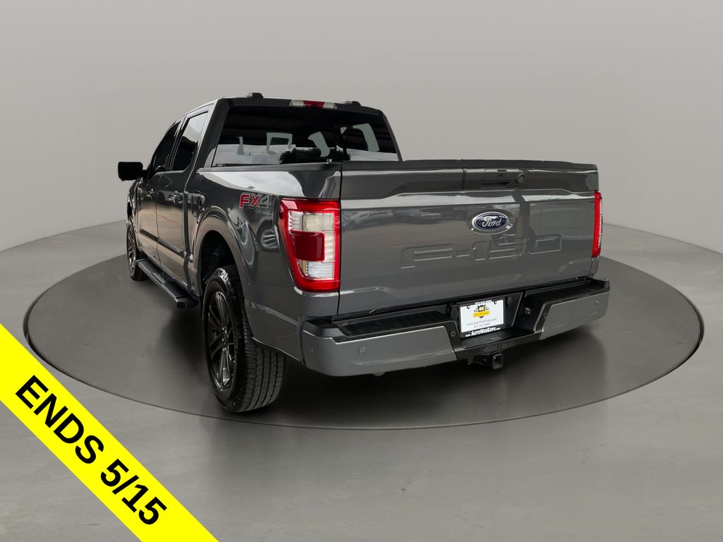 View vehicle photo 5