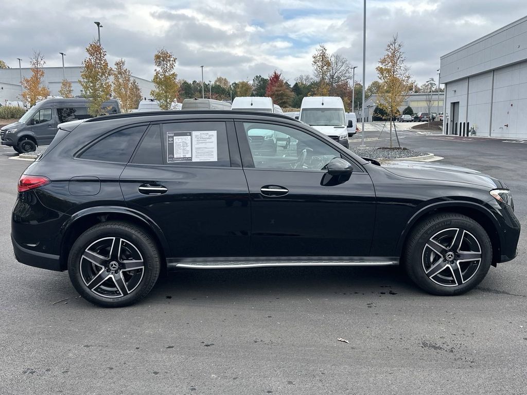 2023 Mercedes-Benz GLC GLC 300 9