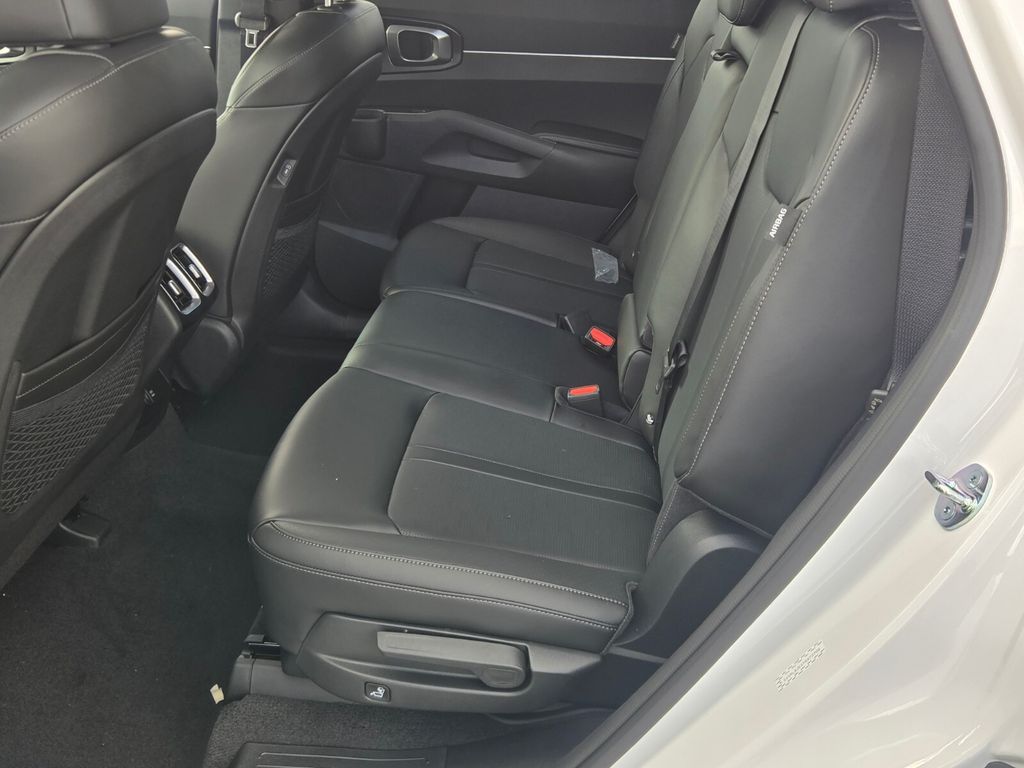 2026 Kia Sorento - $35,504