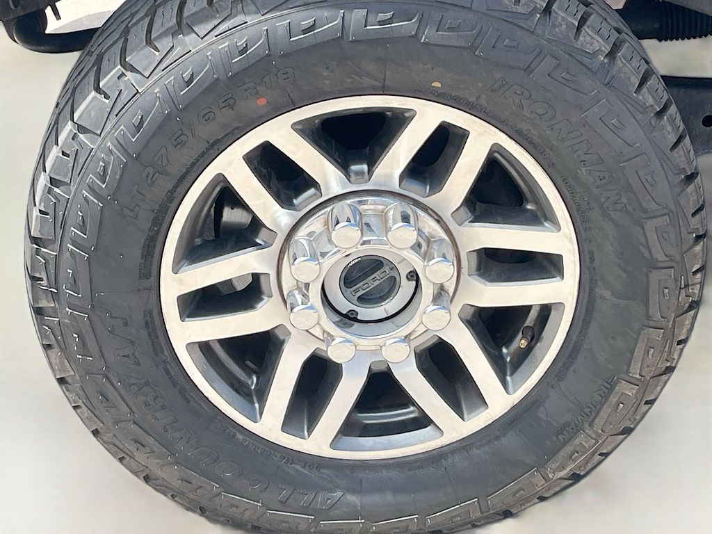 Used 2022 White Ford XLT image 27
