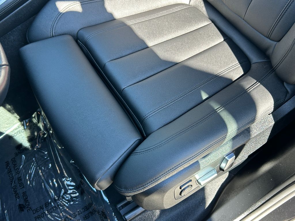 Thumbnail: 2022 BMW X5 - 15