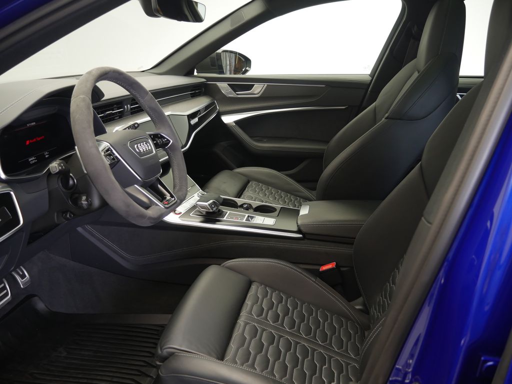 Thumbnail: 2023 Audi RS 6 - 5