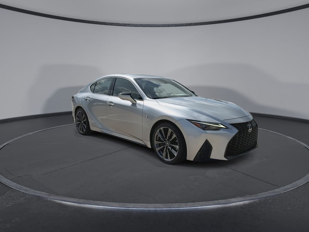 Thumbnail: 2022 Lexus IS - 2