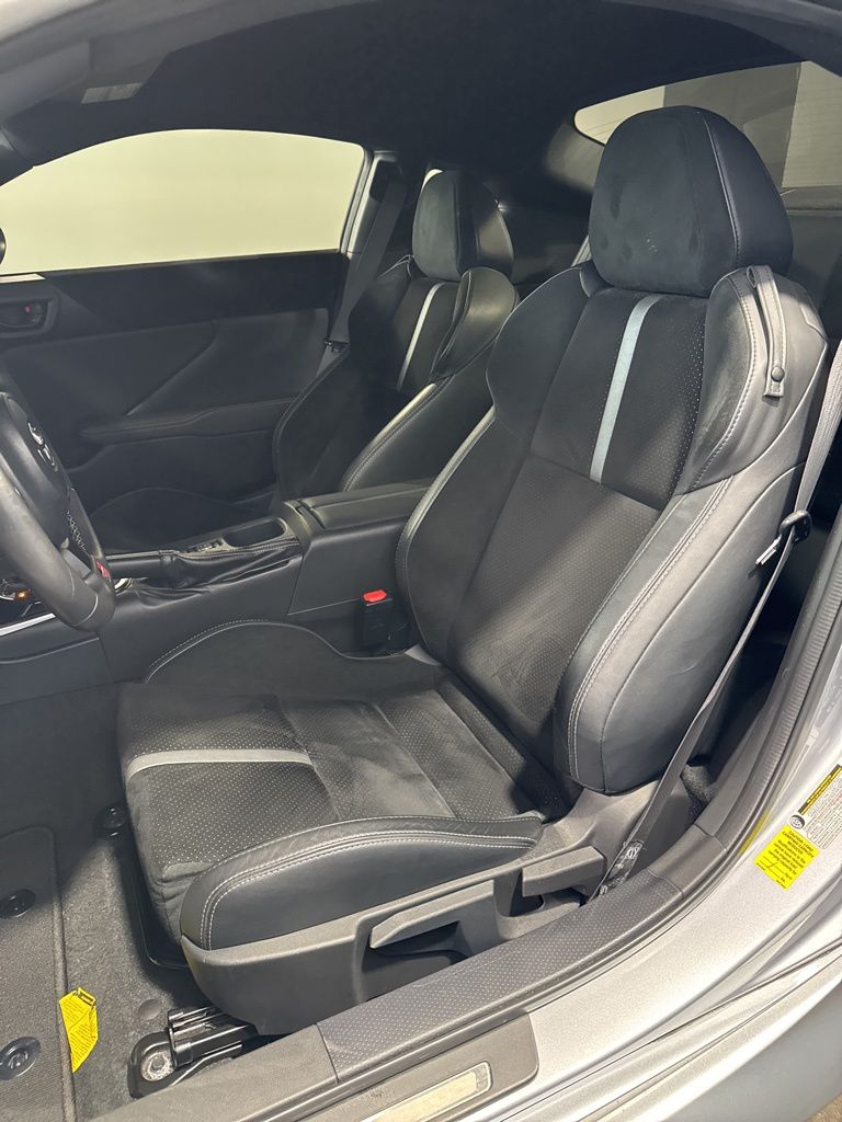 Thumbnail: 2023 Toyota GR86 - 28