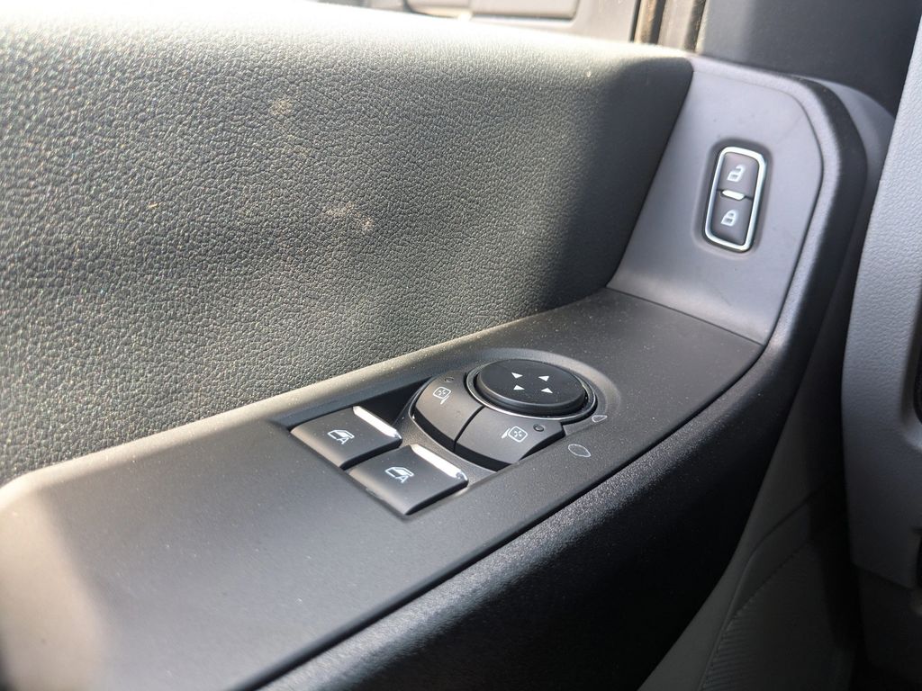 2025 Ford F-250 Super Duty XL