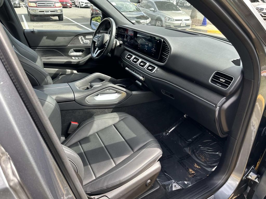 Thumbnail: 2022 Mercedes-Benz GLE - 21