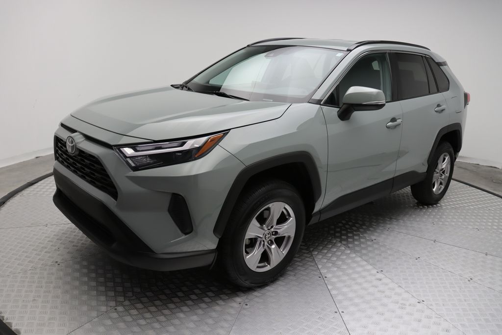 2023 Toyota RAV4 XLE -
                West Palm Beach, FL