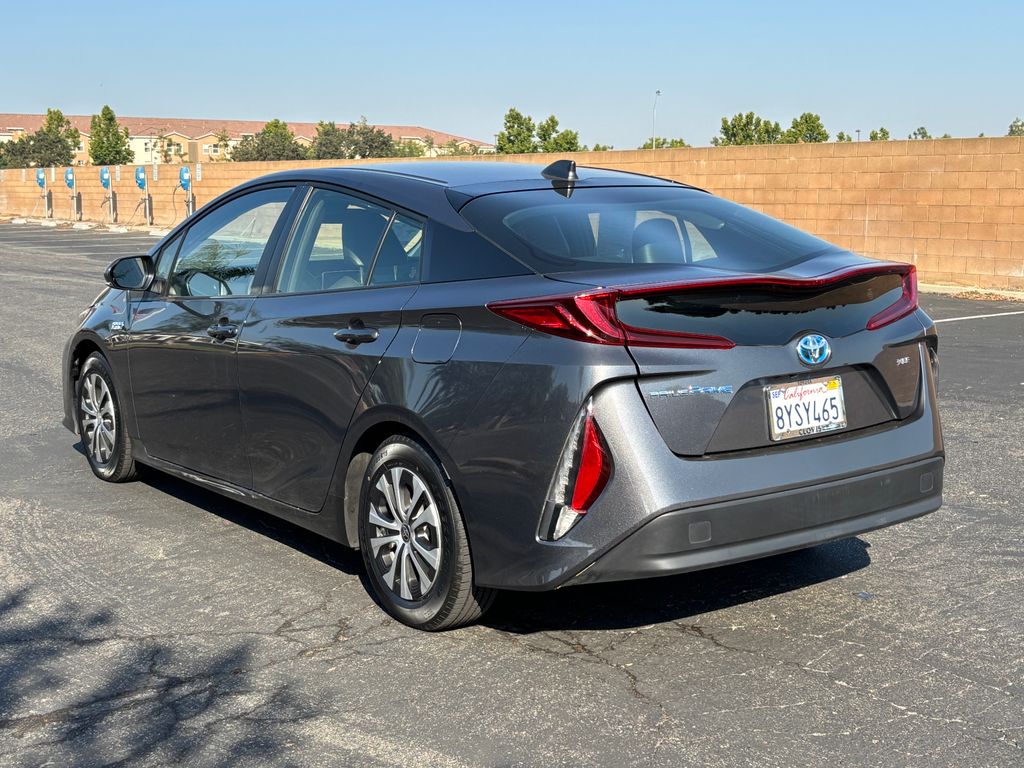 Thumbnail: 2022 Toyota Prius Prime - 7