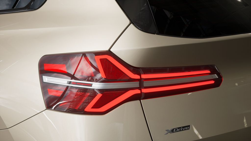 Thumbnail: 2026 BMW X3 - 8
