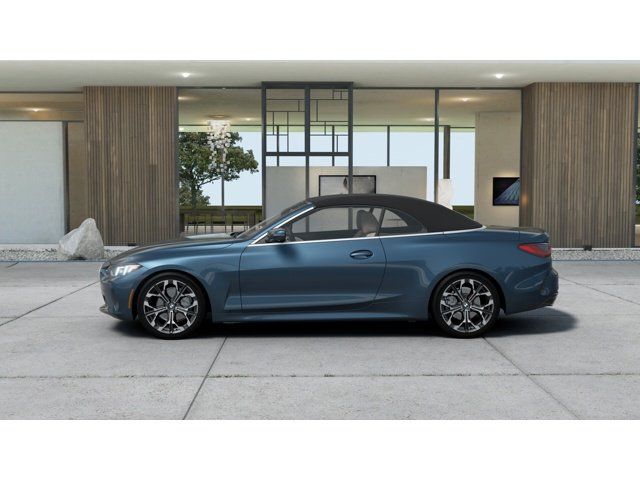 Thumbnail: 2026 BMW 4 Series - 4