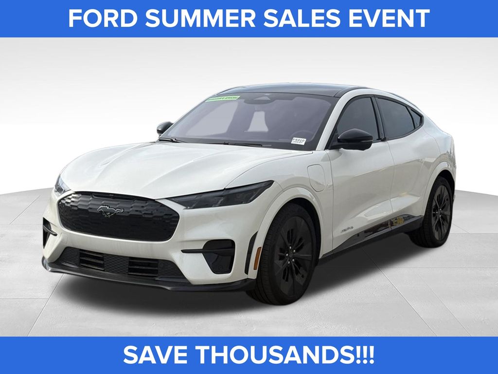 Star White Metallic Tri-Coat 2025 Ford Mustang Mach-E SUV / Crossover All-Wheel Drive Automatic