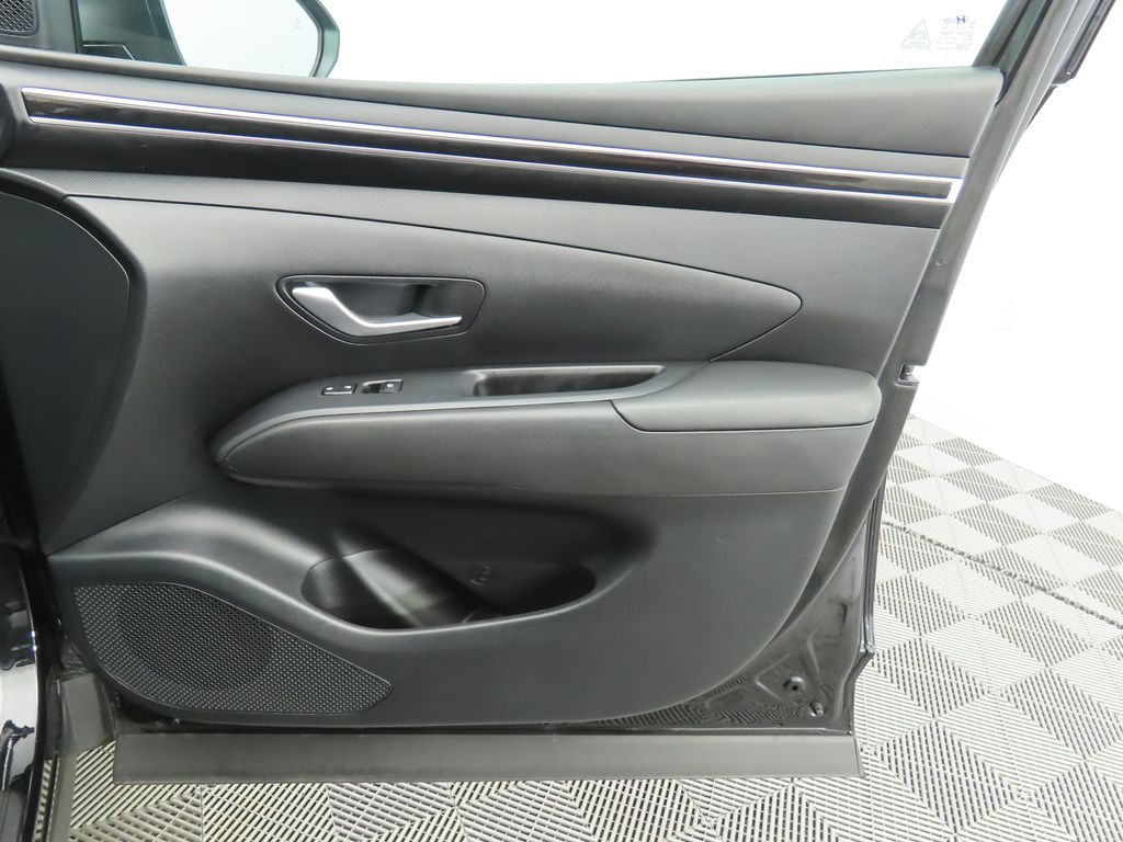 2022 Hyundai Tucson SEL 25