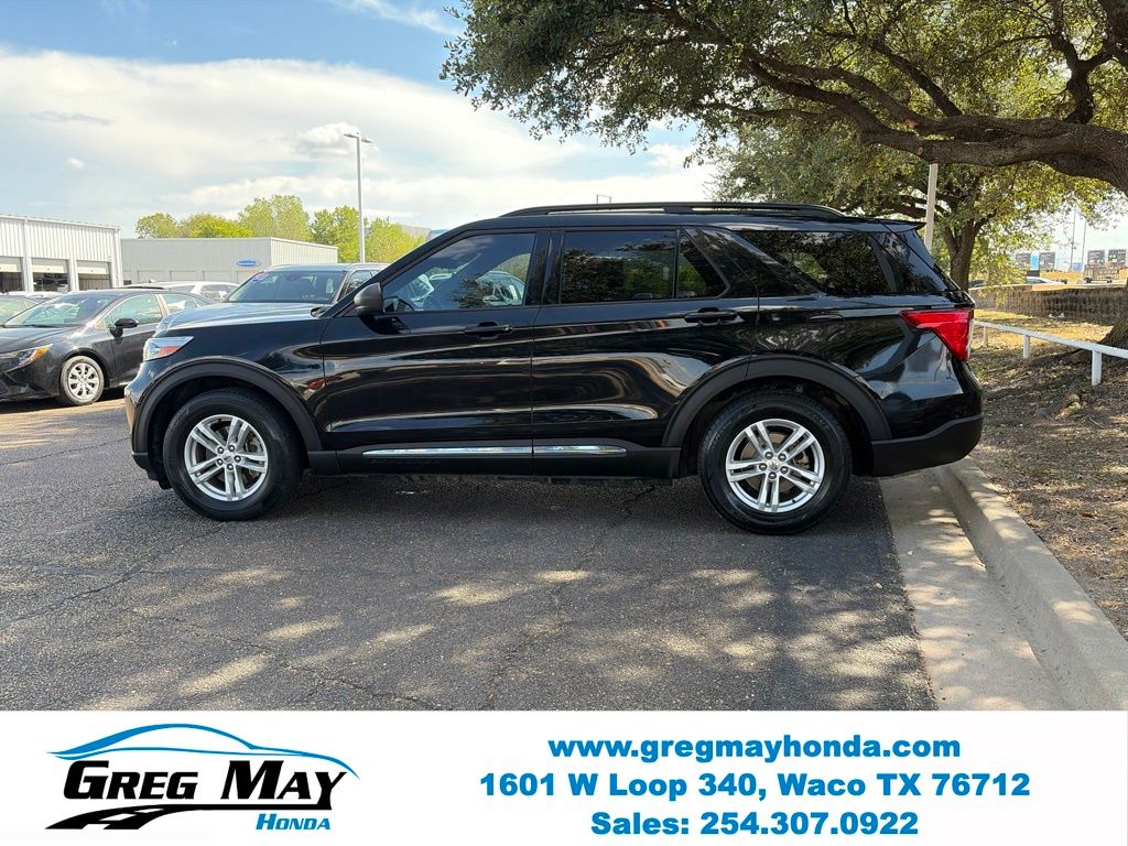 2020 Ford Explorer XLT Black at Greg May Honda