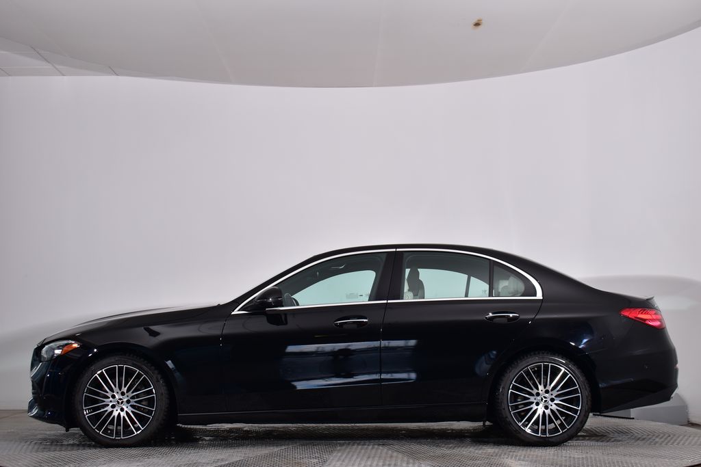 Thumbnail: 2023 Mercedes-Benz C-Class - 2