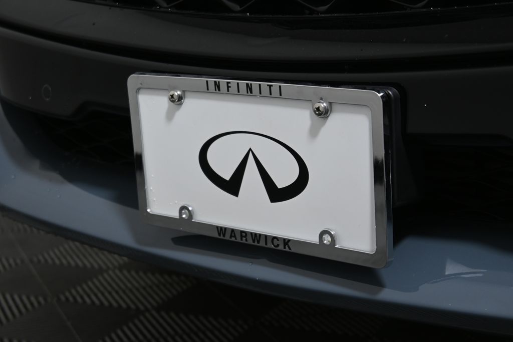 Thumbnail: 2023 INFINITI QX50 - 13