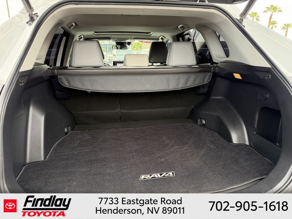 Used 2020 Toyota RAV4 SUV