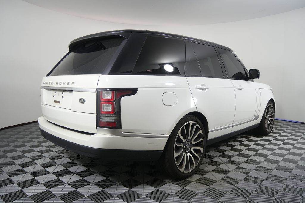 Thumbnail: 2016 Land Rover Range Rover - 3