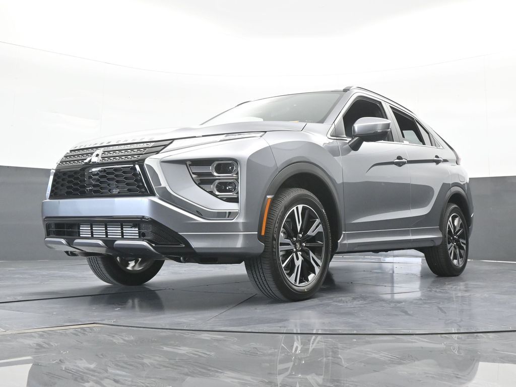 New 2026 Gray Mitsubishi SEL image 60