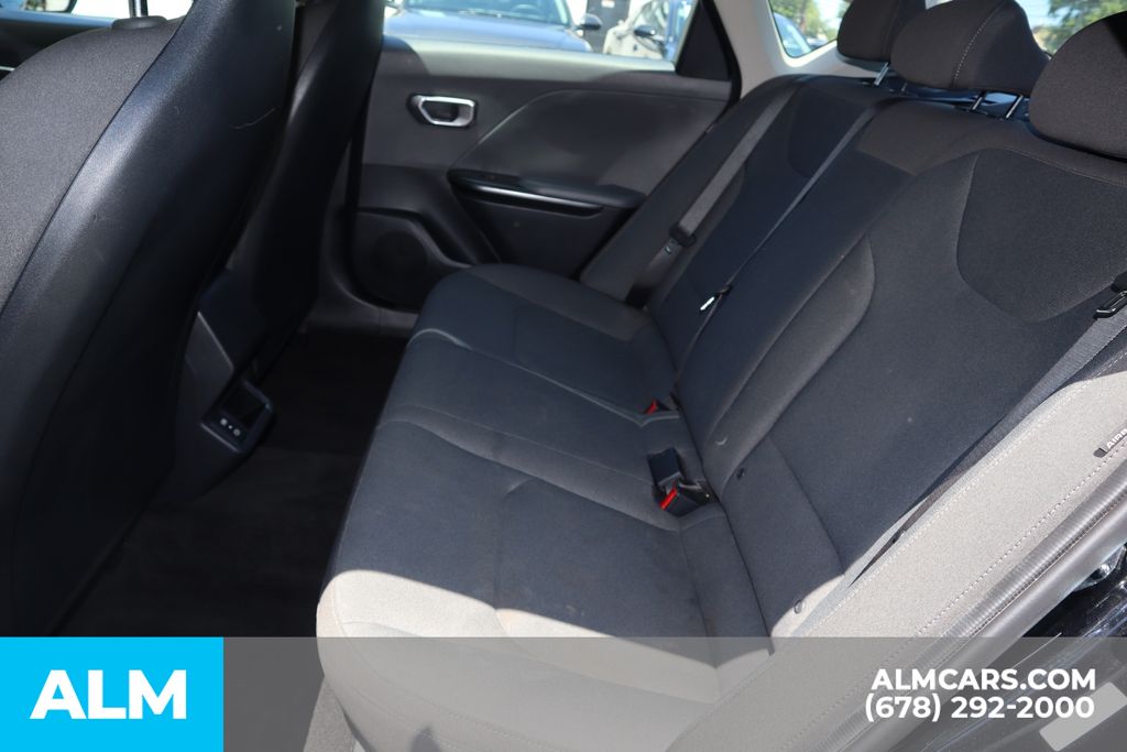 Used 2025 Black Kia LXS image 17