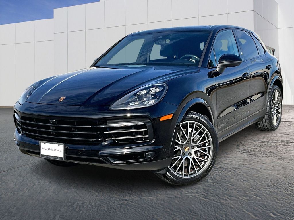 2022 Porsche Cayenne Platinum Edition AWD