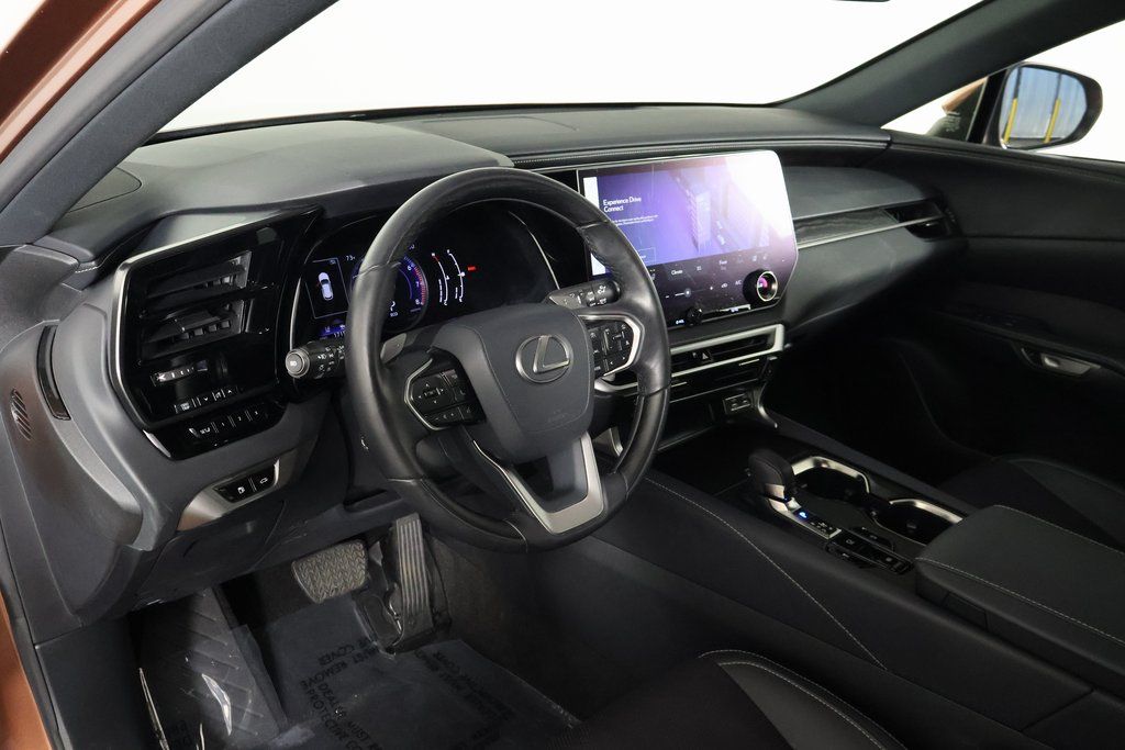 Thumbnail: 2023 Lexus RX - 7