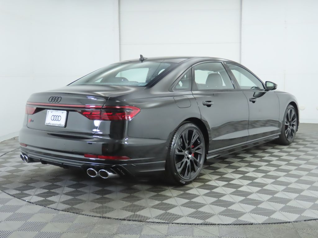2025 Audi S8 4.0T 5