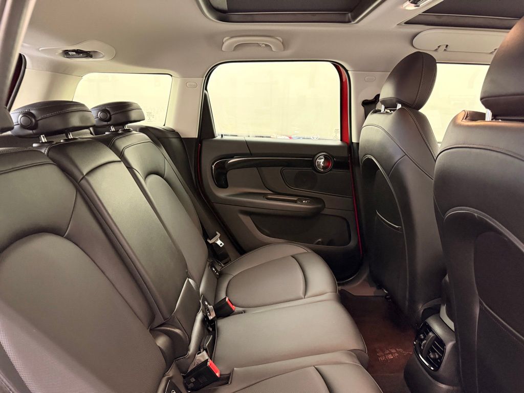 Thumbnail: 2022 MINI Cooper Countryman - 27