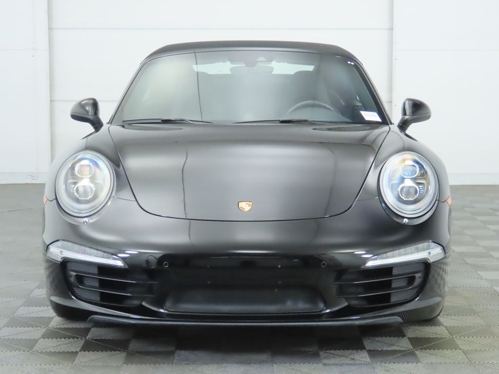 Thumbnail: 2016 Porsche 911 - 10